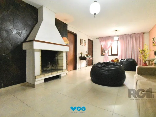 Imagem: CASA - 5 dorms. - 3 vagas - 290 m² - MENINO
