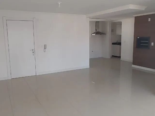 Imagem 1: Apartamento com 03 Quartos e 02 vagas em Torres (01 suíte