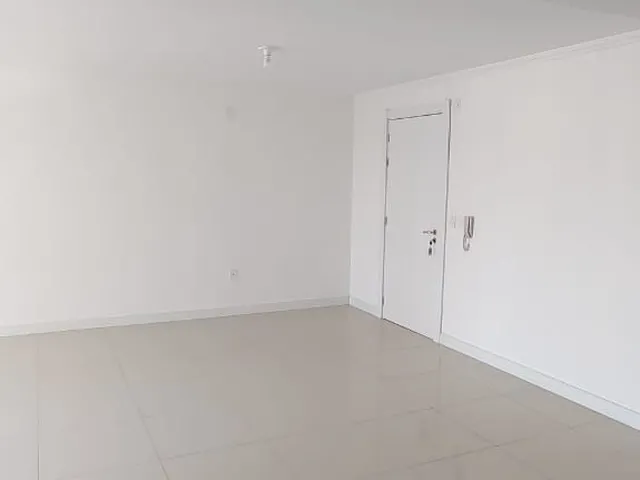 Imagem 3: Apartamento com 03 Quartos e 02 vagas em Torres (01 suíte
