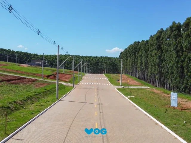 Imagem 1: Terreno no Altos do Lago