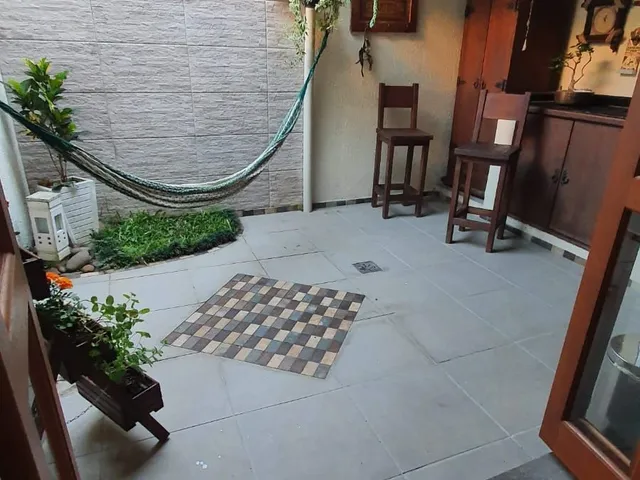 Imagem: À venda sobrado em condomínio fechado