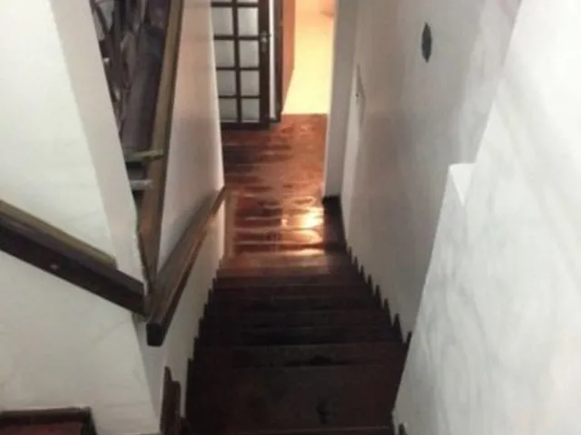 Imagem 4: Mansão com 05 Quartos no Bairro Partenon