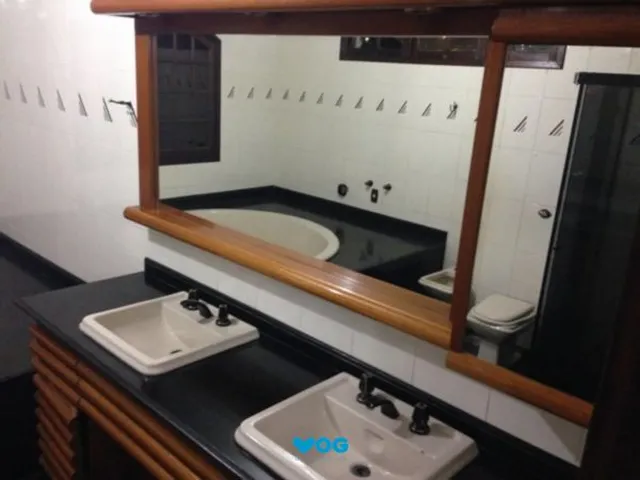 Imagem 9: Mansão com 05 Quartos no Bairro Partenon