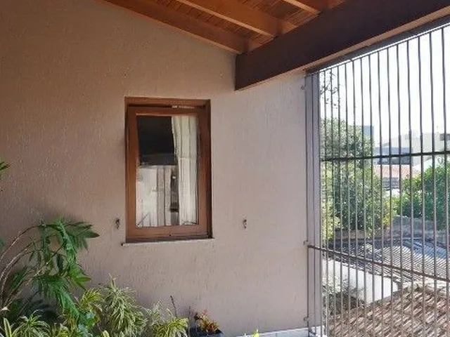 Imagem 1: Casa Comercial e Residencial com 518m² (4 quartos / 5 banheiros / 3 vagas garage