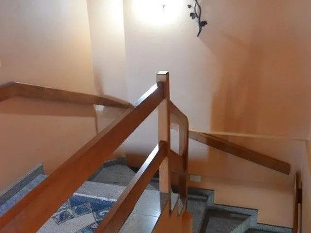 Imagem 9: Casa Comercial e Residencial com 518m² (4 quartos / 5 banheiros / 3 vagas garage