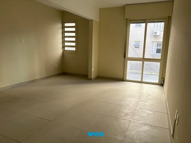 Imagem: Sala comercial 26,73 no centro de Porto