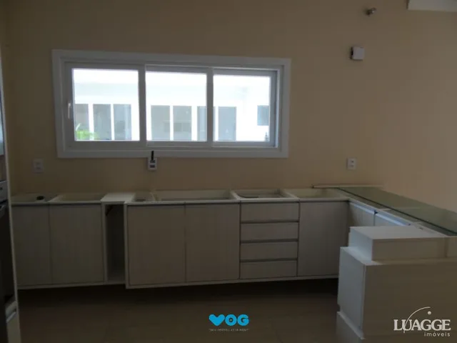 Imagem: Casa para Venda - 305M², 3 Dormitórios