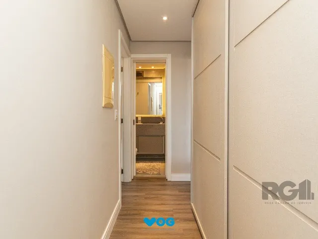 Imagem 8: Apto 3 Dormitórios, Transformado em 2 com Suíte e Closet Enorme, 2 Vagas de Gara