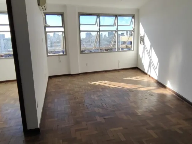 Imagem: Sala comercial à venda/Porto Alegre/ Bom