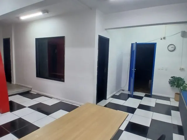 Imagem: Sala comercial, andar inteiro com 193,90