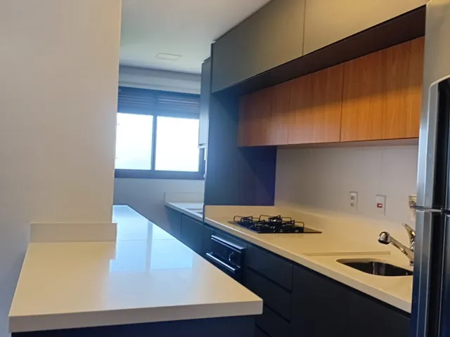Imagem 1: Apartamento 2 quartos, suíte, vaga coberta no bairro Camaquã em Porto Alegre/RS
