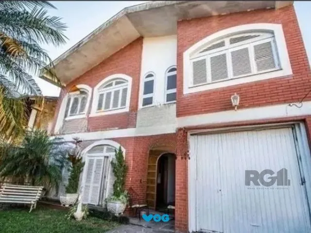 Imagem: Casa sobrado no bairro Tristeza de 4 dormitórios
