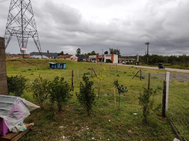 Imagem 3: Casa Sobrado semi mobiliada com 2 dormitórios Avenida Juca Batista 115m2