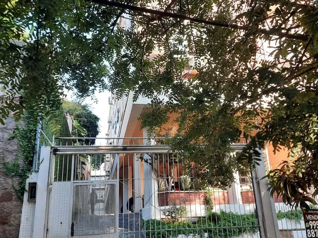 Imagem 1: Apartamento de 1 dormitório e 1 vaga de garagem sem elevador !