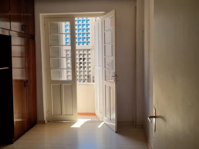 Imagem 1: Apartamento 2 dormitórios à venda Centro Histórico Porto Alegre/RS
