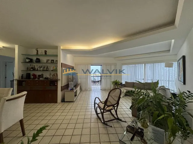 Imagem: Apartamento à venda no Parnamirim com 157m²!