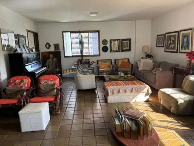 Imagem 3: Apartamento à venda na Jaqueira com 237m²!