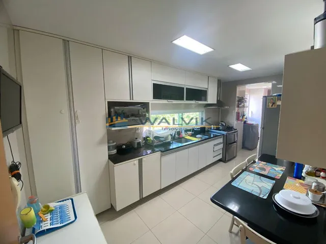 Imagem 11: Apartamento à venda na Jaquira com 205m²!
