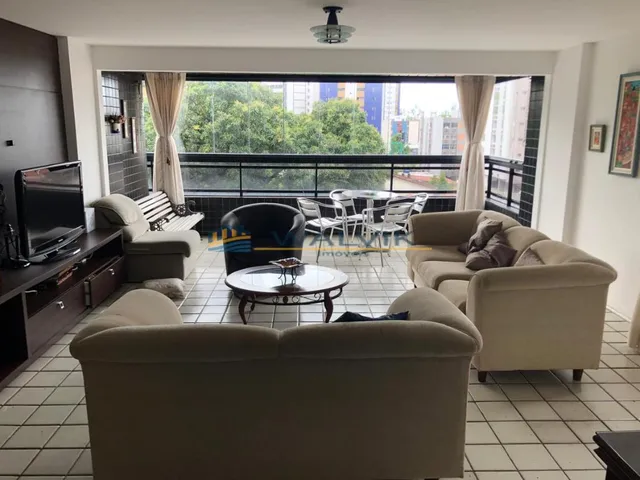 Imagem: Apartamento em Parnamirim com 187m!