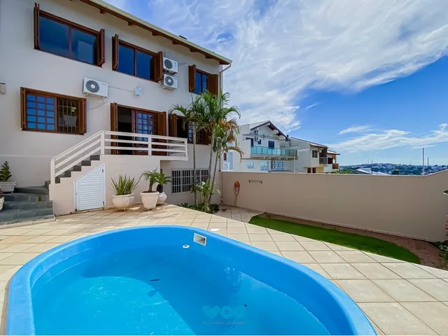 Imagem: Casa 4 dormitórios à venda Teresópolis