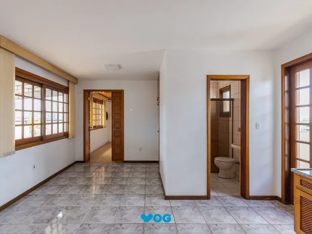 Imagem 2: Cobertura com 4 quartos, 1 suíte e 2 vagas no bairro Passo da Areia