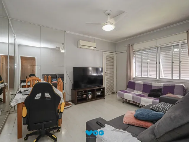 Imagem: Com 2 quartos, 1 banheiro, opção do 2.º
