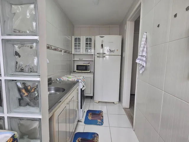 Imagem 2: Apartamento SEMI-MOBILIADO - 2 Dormitórios