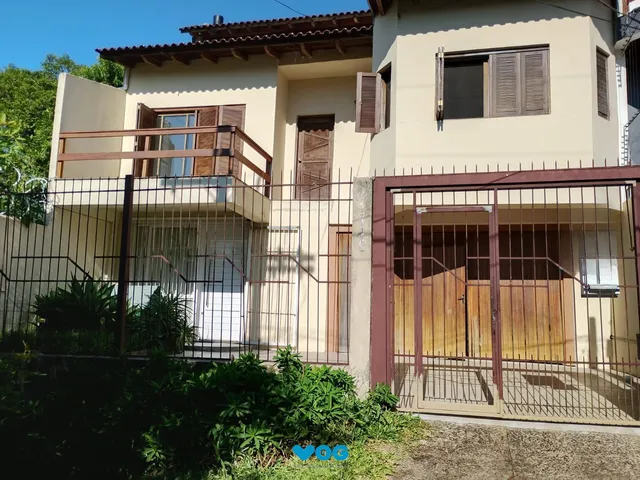 Imagem: Casa com 3 quartos, 4 vagas de garagem e