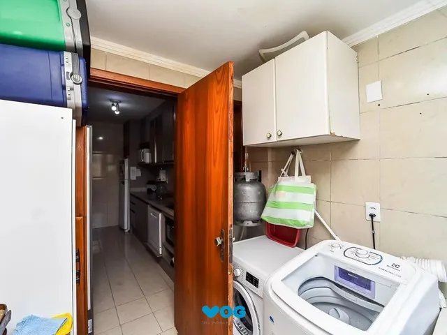 Imagem 10: Apartamento com 2 quartos, 2 vagas e aquecimento central no bairro Jardim Itu