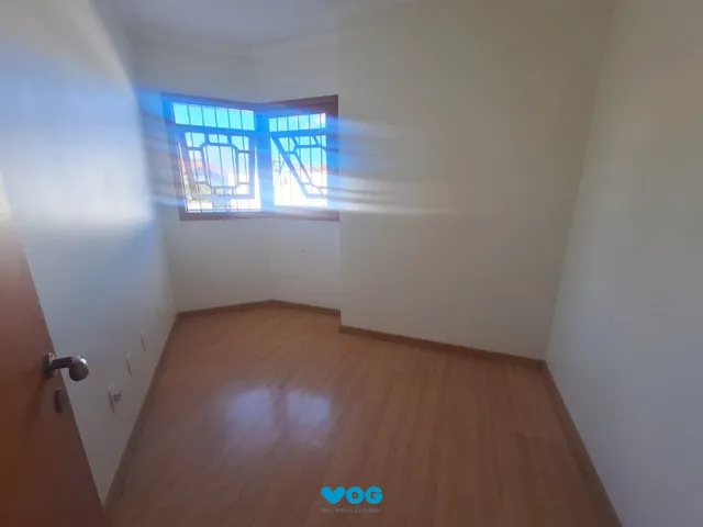 Imagem 8: Casa 5 dormitórios, 1 suíte, piscina e 2 vaga de garagem em Canoas