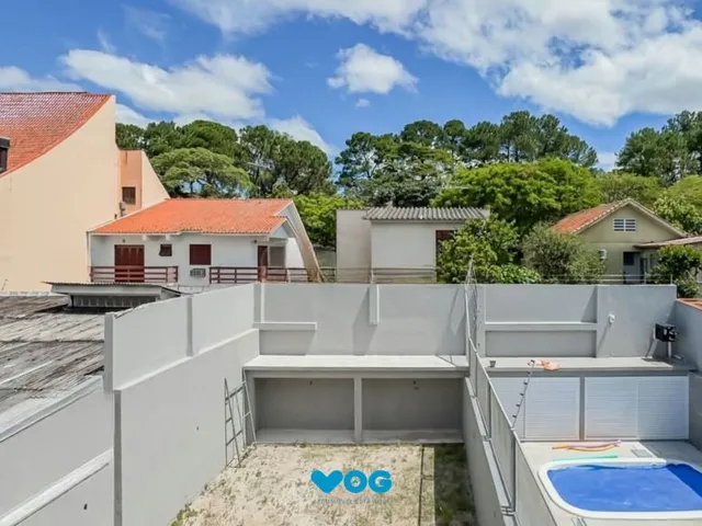 Imagem 2: Casa térrea com 3 suítes, lavabo e 2 vagas