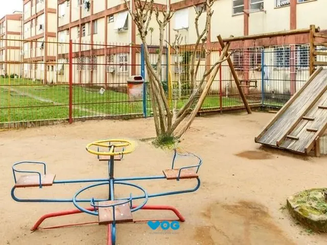 Imagem 5: Apartamento com 2 quartos, portaria 24 horas e churrasqueira no bairro Camaquã