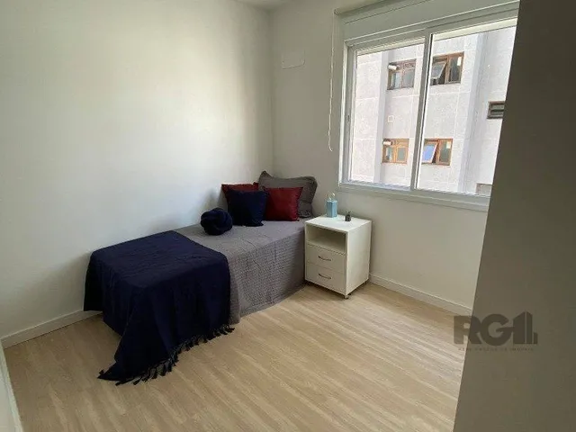 Imagem 3: Apartamento de 2 dormitórios e uma vaga para Comprar no Bairro Bom Jesus