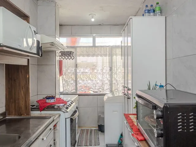 Imagem 6: Apartamento de 2 dormitórios e *vaga no bairro Cavalhada
