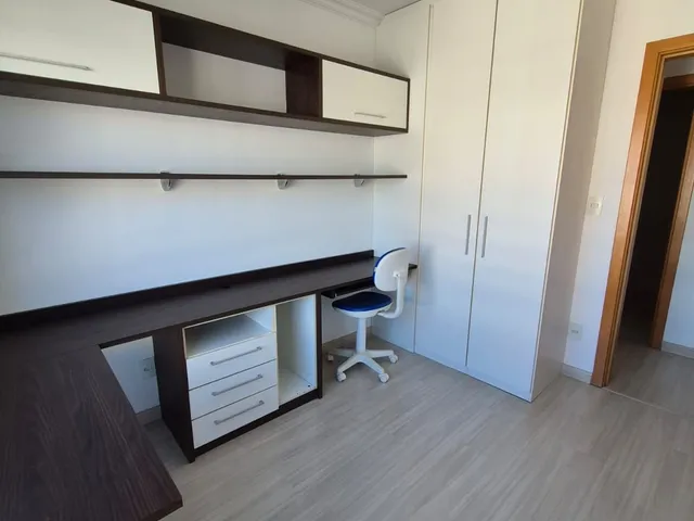 Imagem 6: Apartamento no Centro de 2 dormitórios e 2 vagas DESOCUPADO