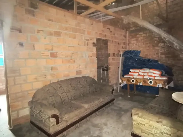 Imagem 3: Casa de esquina com 2 dormitorios em Quintão
