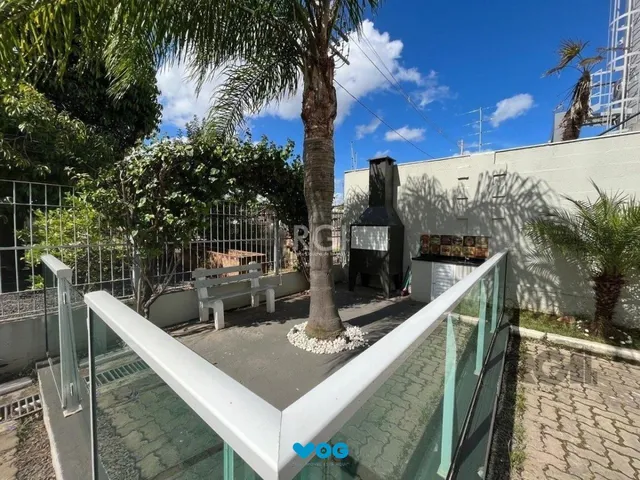 Imagem 3: Apartamento com 2 dormitórios á venda no bairro Rubem Berta