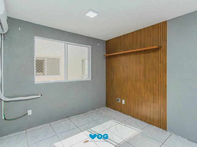 Imagem: O apartamento possui 2 Dormitórios, 1 Banheiro, 1 Vaga na