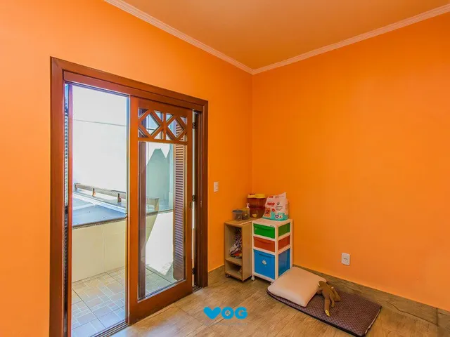 Imagem 7: Casa 4 dormitórios à venda Moinhos de Vento Canoas/RS