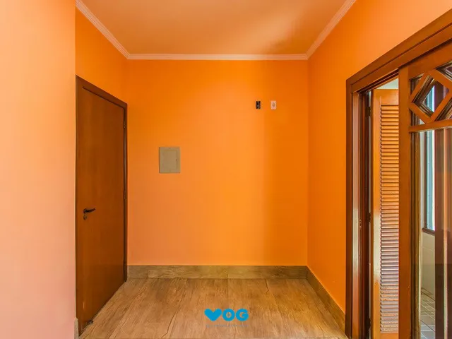 Imagem 8: Casa 4 dormitórios à venda Moinhos de Vento Canoas/RS
