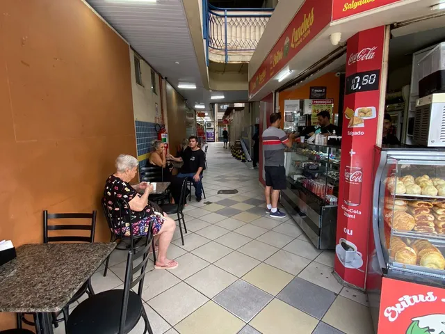 Imagem 3: Cond. Centro Comercial Canoas Vende 2 salas , 124m², 62m² cada uma, 2 banheiros