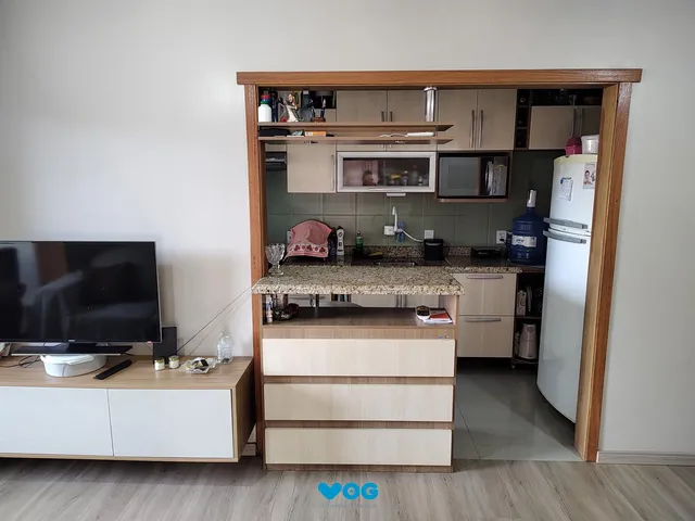 Imagem 1: Apartamento 2 dormitórios com sacada próximo à PUCRS