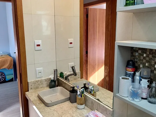 Imagem 3: Apartamento 2 dormitórios com sacada próximo à PUCRS