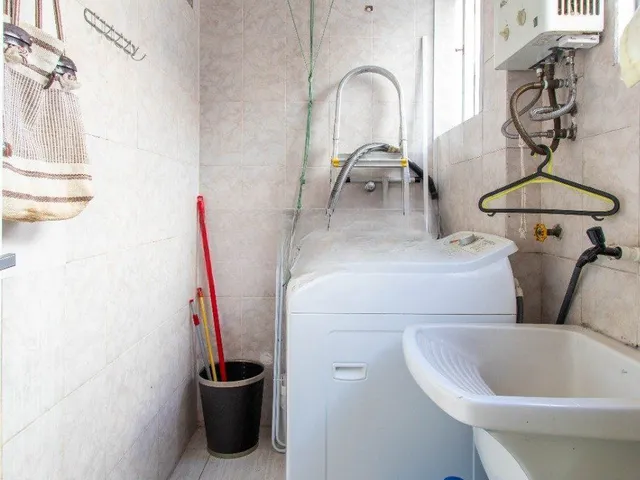 Imagem 5: Apartamento com 3 quartos e 116m² à venda em Petrópolis, Porto Alegre. Rua Gener