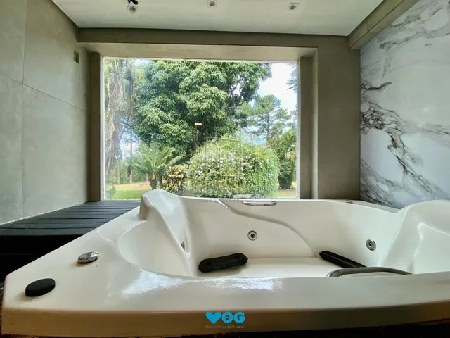 Imagem 5: Sítio com 7.225m², 3 Suítes, Salão de Festas e Piscina a 10 Minutos do Centro de