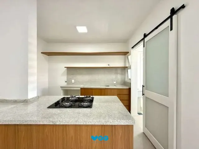Imagem 4: Apartamento 2 dormitórios, sacada com churrasqueira no Cristo Redentor