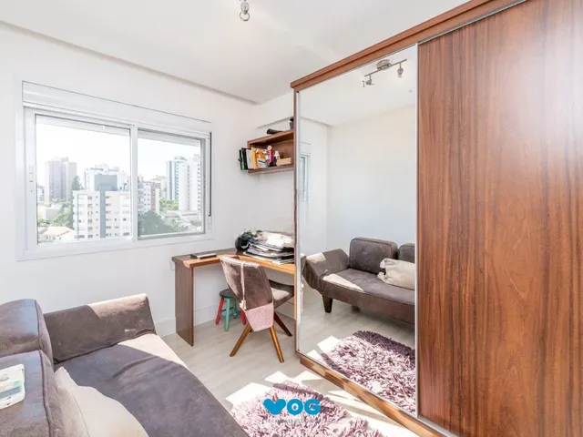 Imagem 3: Apartamento Mobiliado de 2 Dormitórios com Suíte e 2 Vagas no Jardim Botânico