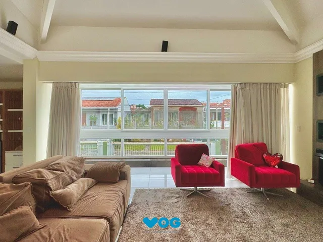 Imagem: Casa com 4 Quartos, 3 Suítes, 4 Vagas e