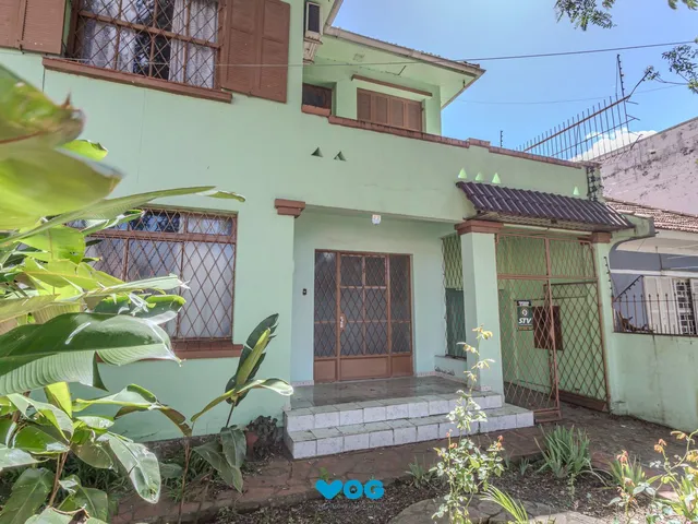 Imagem: Casa sobrado no Partenon com 5 dormitórios