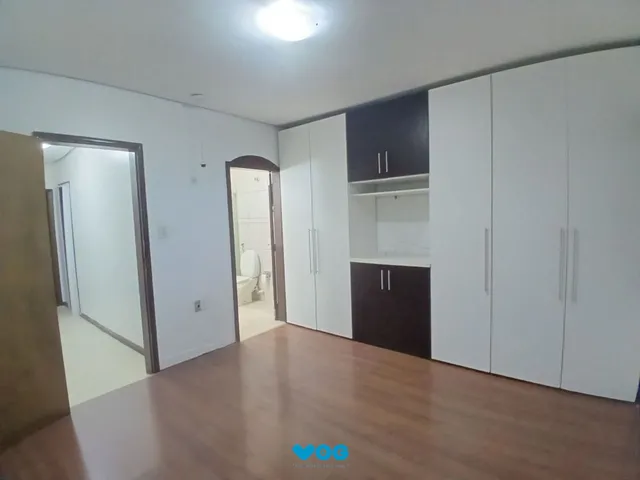 Imagem 4: Casa de 3 dormitórios, piscina e 4 vagas de garagem em Canoas